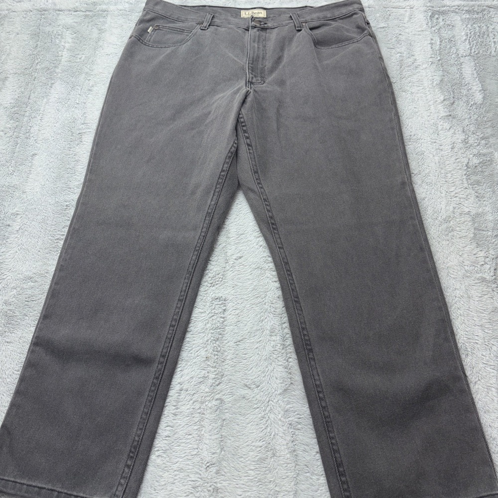 L.L. Bean Classic Fit Jeans Mens 38x28 Gray‎ Denim Straight Leg Casual Pants